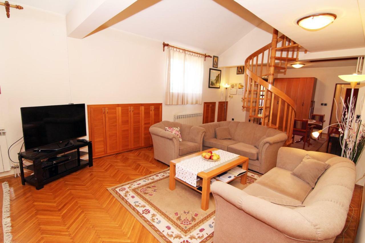 Apartman Nobles 4**** Belgrade